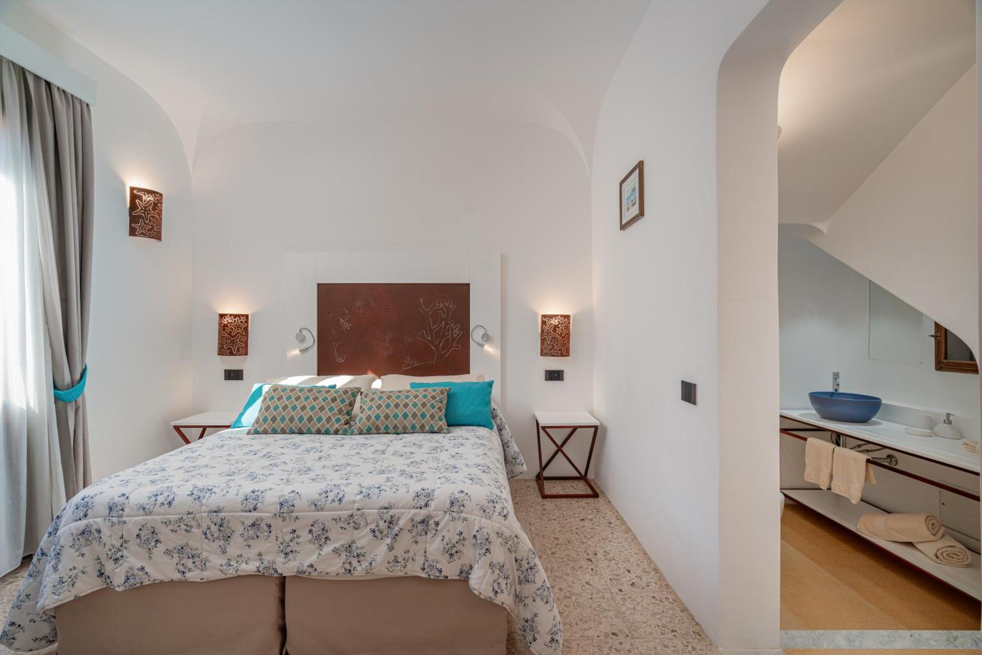 Sorella Luna Room Boutique, Centro Di Olbia Exterior photo
