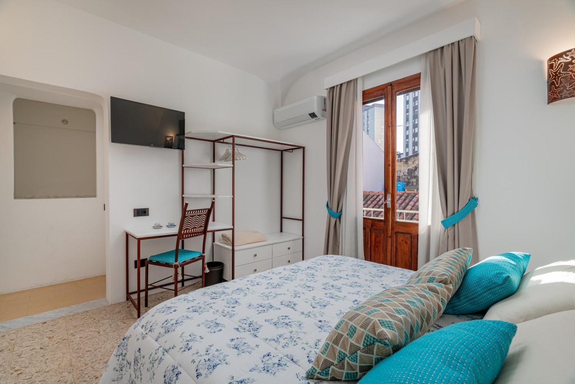 Sorella Luna Room Boutique, Centro Di Olbia Exterior photo