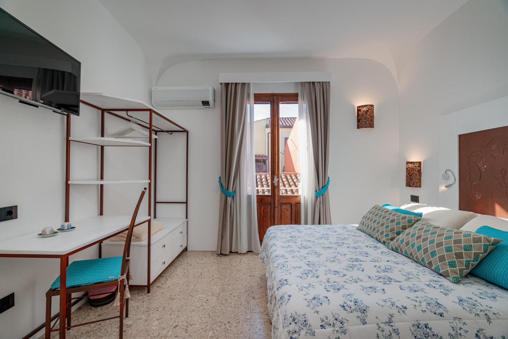 Sorella Luna Room Boutique, Centro Di Olbia Exterior photo